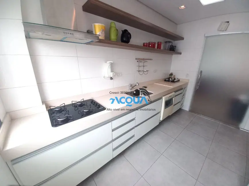 Cobertura com 4 quartos à venda, 200m2 em Guaruja - SP - imagem 6 Foto 6 de Cobertura com 4 quartos à venda, 200m2 em Guaruja - SP