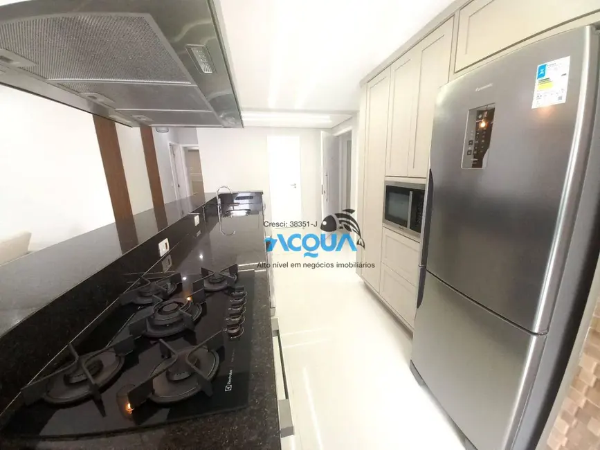 Foto 3 de Apartamento com 3 quartos à venda, 148m2 em Guaruja - SP