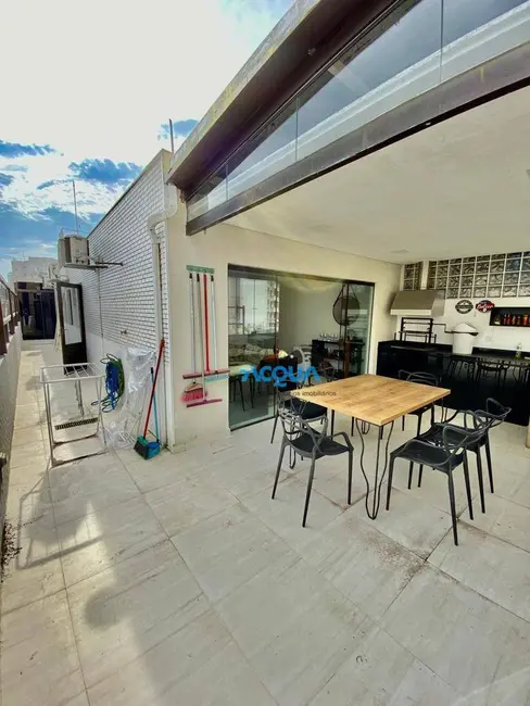 Foto 4 de Apartamento com 3 quartos à venda, 90m2 em Vila Luis Antônio, Guaruja - SP