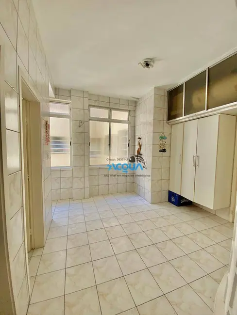 Foto 9 de Apartamento com 3 quartos à venda, 90m2 em Guaruja - SP