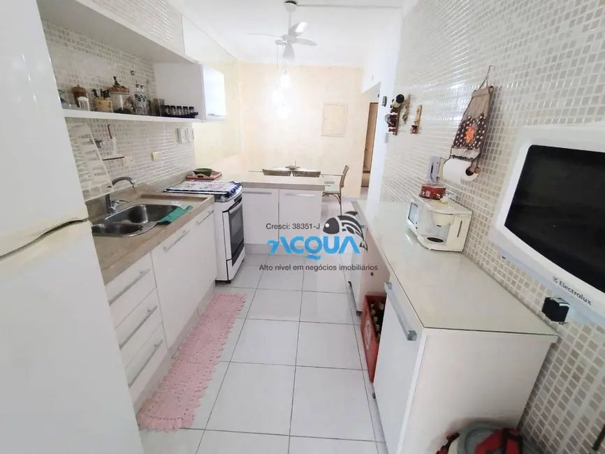 Cobertura com 3 quartos à venda, 110m2 em Guaruja - SP - imagem 4 Foto 4 de Cobertura com 3 quartos à venda, 110m2 em Guaruja - SP