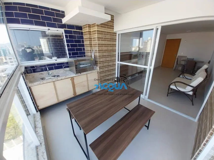 Foto 4 de Apartamento com 2 quartos à venda, 67m2 em Guaruja - SP