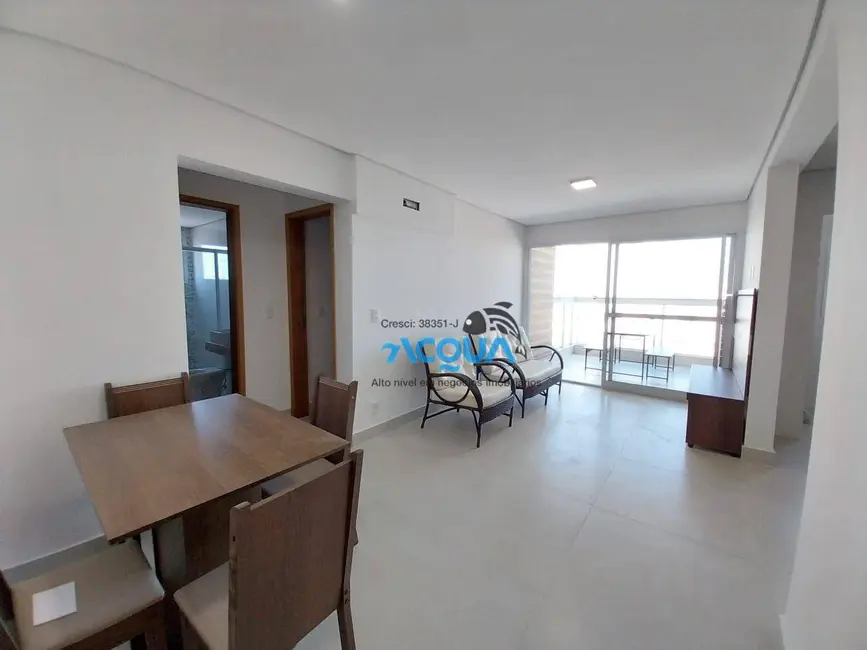 Foto 2 de Apartamento com 2 quartos à venda, 67m2 em Guaruja - SP