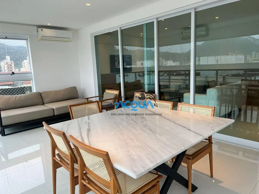 Foto 6 de Apartamento com 3 quartos à venda, 150m2 em Guaruja - SP