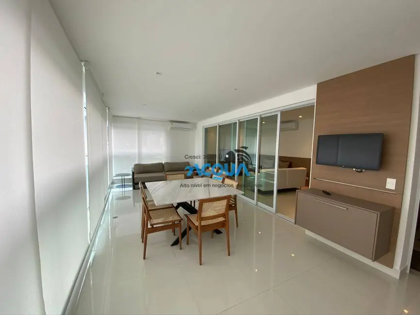Foto 4 de Apartamento com 3 quartos à venda, 150m2 em Guaruja - SP