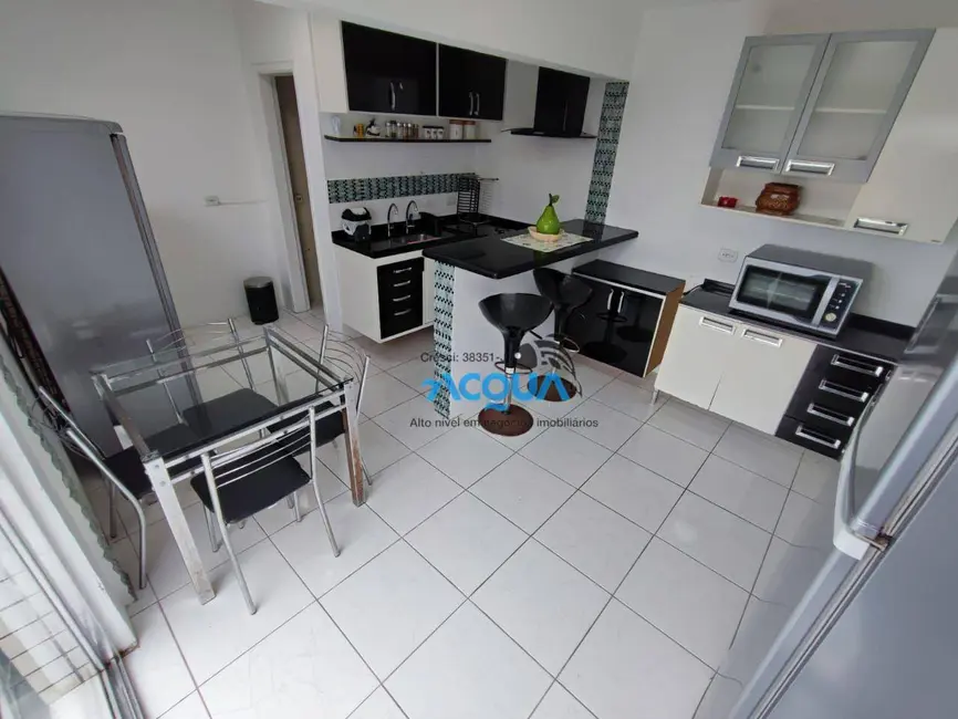 Cobertura com 4 quartos à venda, 238m2 em Guaruja - SP - imagem 7 Foto 7 de Cobertura com 4 quartos à venda, 238m2 em Guaruja - SP