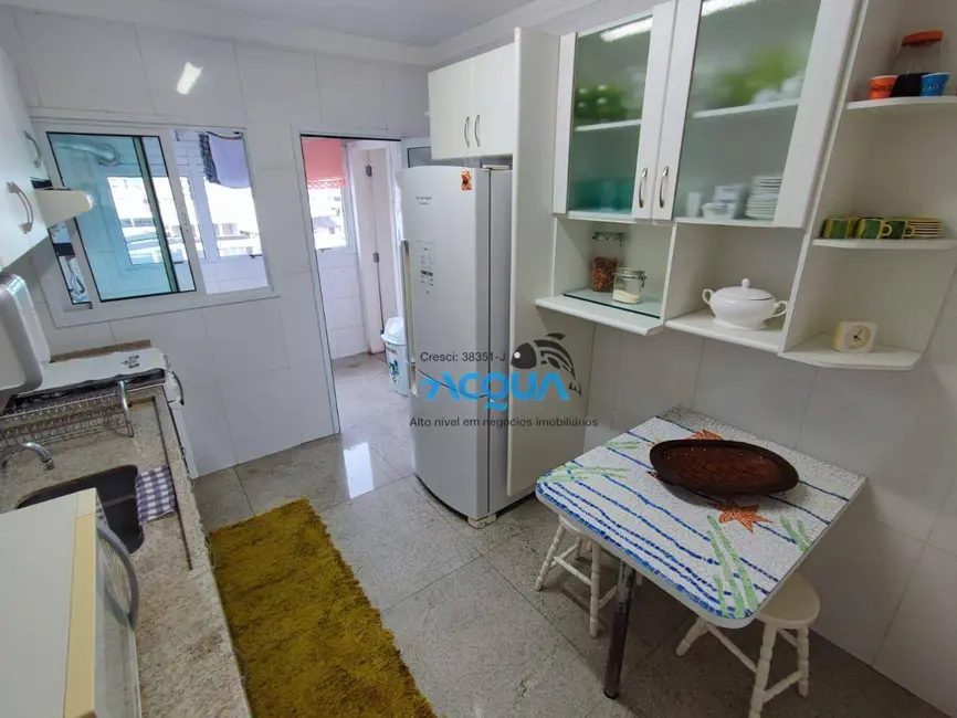 Foto 5 de Apartamento com 3 quartos à venda, 120m2 em Guaruja - SP