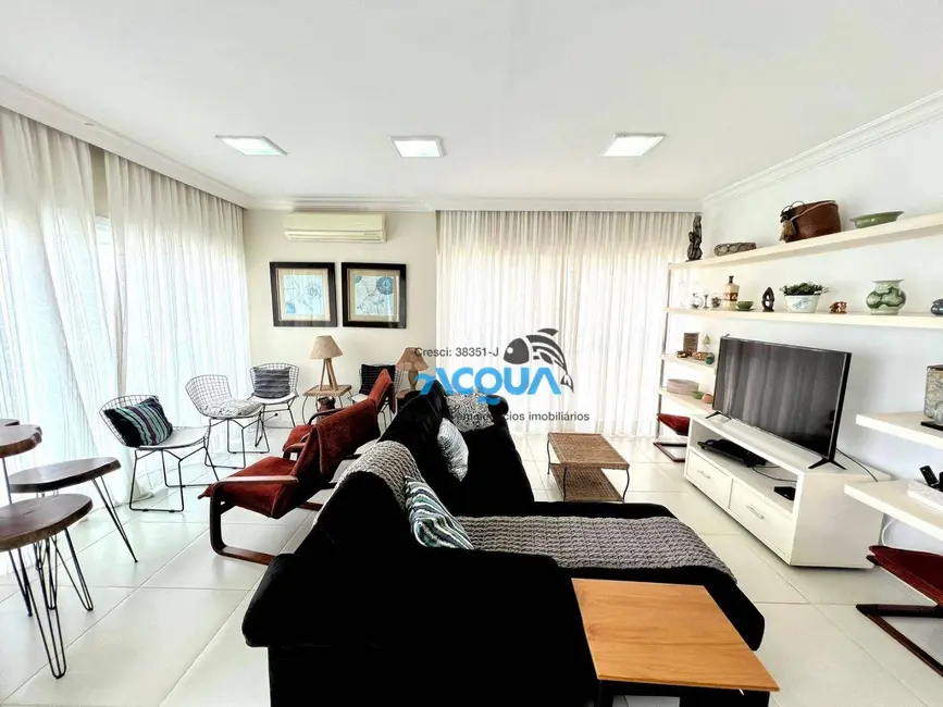Apartamento com 3 quartos à venda, 148m2 em Guaruja - SP - imagem 3 Foto 3 de Apartamento com 3 quartos à venda, 148m2 em Guaruja - SP