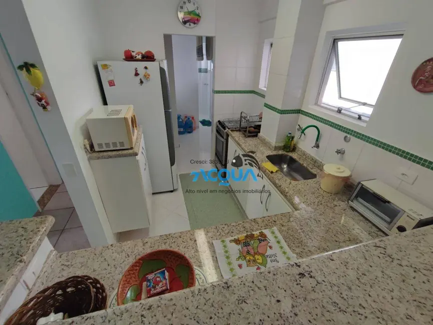 Foto 6 de Apartamento com 3 quartos à venda, 82m2 em Guaruja - SP