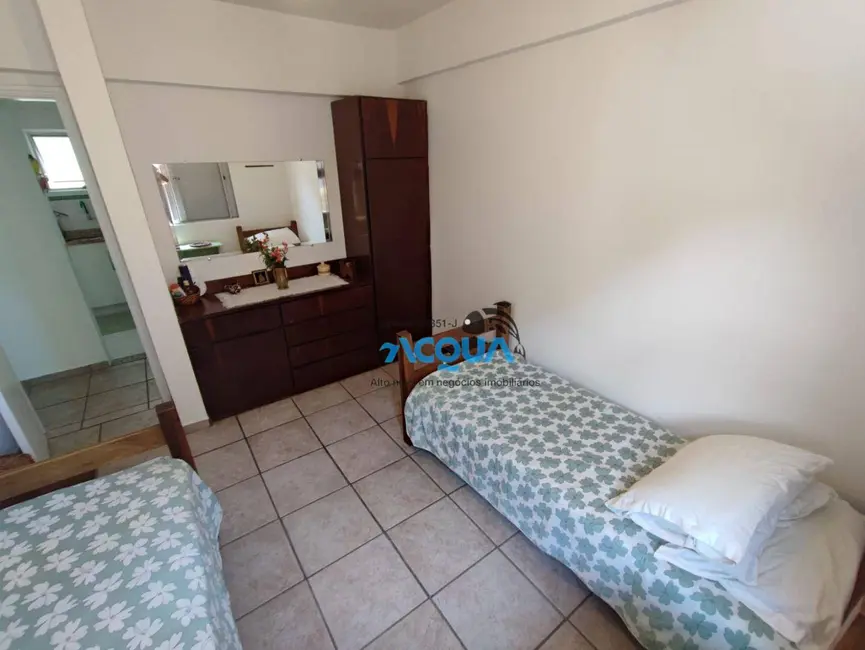 Foto 8 de Apartamento com 3 quartos à venda, 82m2 em Guaruja - SP