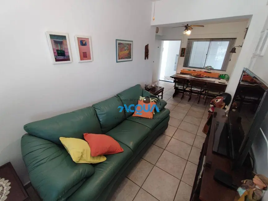 Foto 4 de Apartamento com 3 quartos à venda, 82m2 em Guaruja - SP