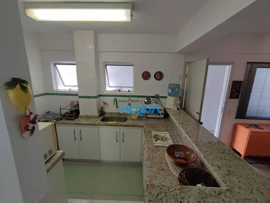 Foto 5 de Apartamento com 3 quartos à venda, 82m2 em Guaruja - SP