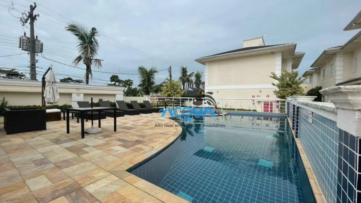 Sobrado com 3 quartos à venda, 130m2 em Guaruja - SP - imagem 1 Foto 1 de Sobrado com 3 quartos à venda, 130m2 em Guaruja - SP