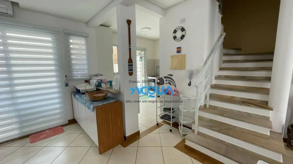 Sobrado com 3 quartos à venda, 130m2 em Guaruja - SP - imagem 7 Foto 7 de Sobrado com 3 quartos à venda, 130m2 em Guaruja - SP