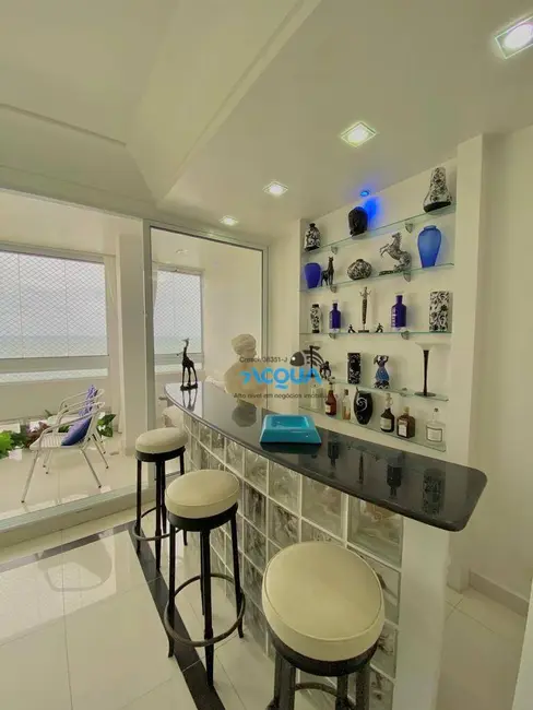 Apartamento com 5 quartos à venda, 190m2 em Guaruja - SP - imagem 8 Foto 8 de Apartamento com 5 quartos à venda, 190m2 em Guaruja - SP