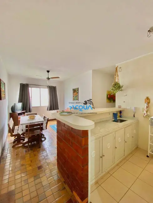 Foto 3 de Apartamento com 2 quartos à venda, 65m2 em Guaruja - SP