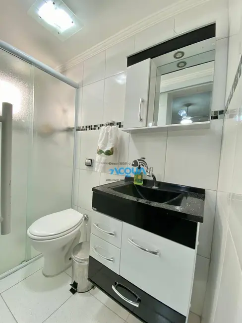 Foto 9 de Apartamento com 2 quartos à venda, 92m2 em Guaruja - SP