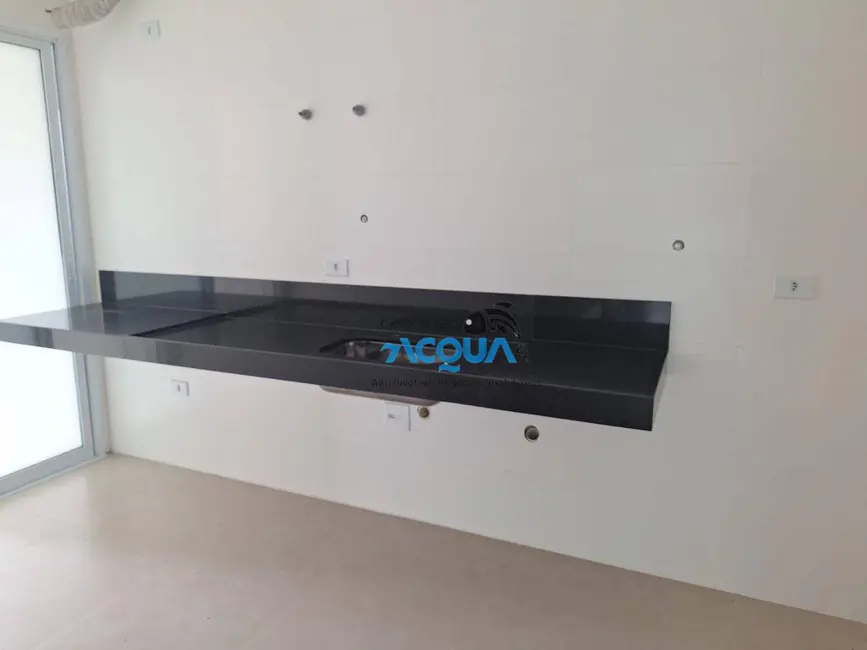 Apartamento com 3 quartos à venda, 117m2 em Guaruja - SP - imagem 3 Foto 3 de Apartamento com 3 quartos à venda, 117m2 em Guaruja - SP