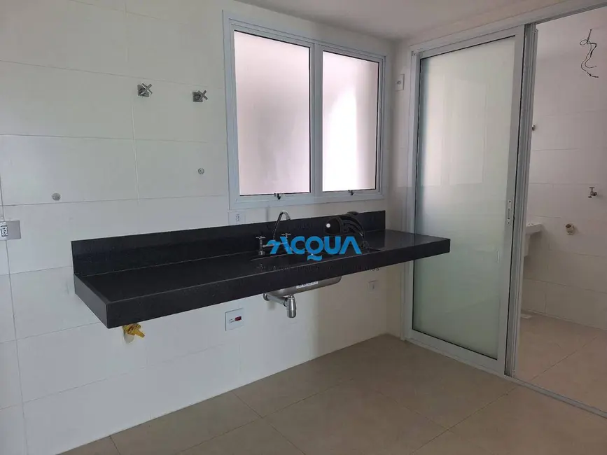 Apartamento com 3 quartos à venda, 117m2 em Guaruja - SP - imagem 4 Foto 4 de Apartamento com 3 quartos à venda, 117m2 em Guaruja - SP