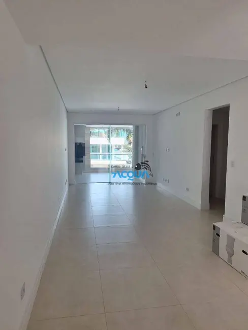 Apartamento com 3 quartos à venda, 117m2 em Guaruja - SP - imagem 1 Foto 1 de Apartamento com 3 quartos à venda, 117m2 em Guaruja - SP