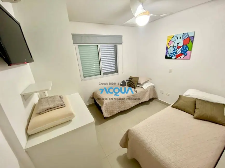 Foto 9 de Apartamento com 3 quartos à venda, 130m2 em Guaruja - SP