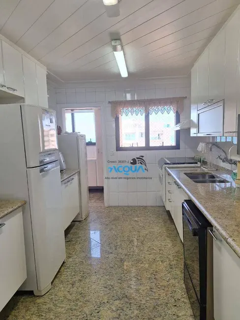 Foto 9 de Apartamento com 3 quartos à venda, 160m2 em Guaruja - SP