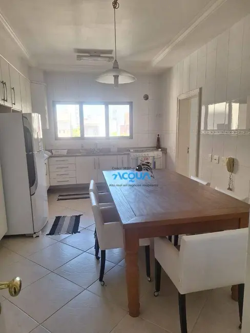 Apartamento com 3 quartos à venda, 178m2 em Guaruja - SP - imagem 3 Foto 3 de Apartamento com 3 quartos à venda, 178m2 em Guaruja - SP