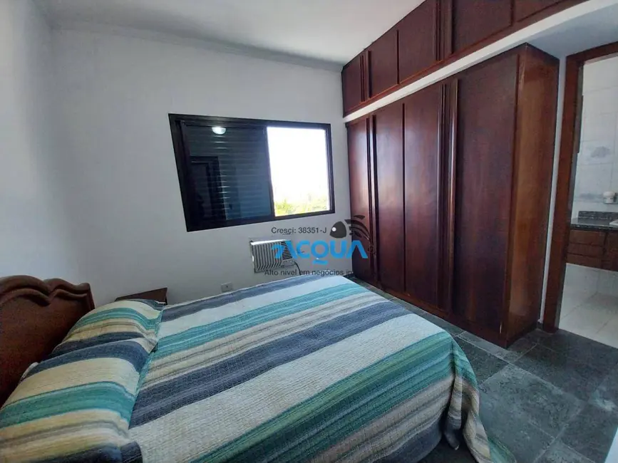 Foto 9 de Apartamento com 3 quartos à venda, 110m2 em Guaruja - SP
