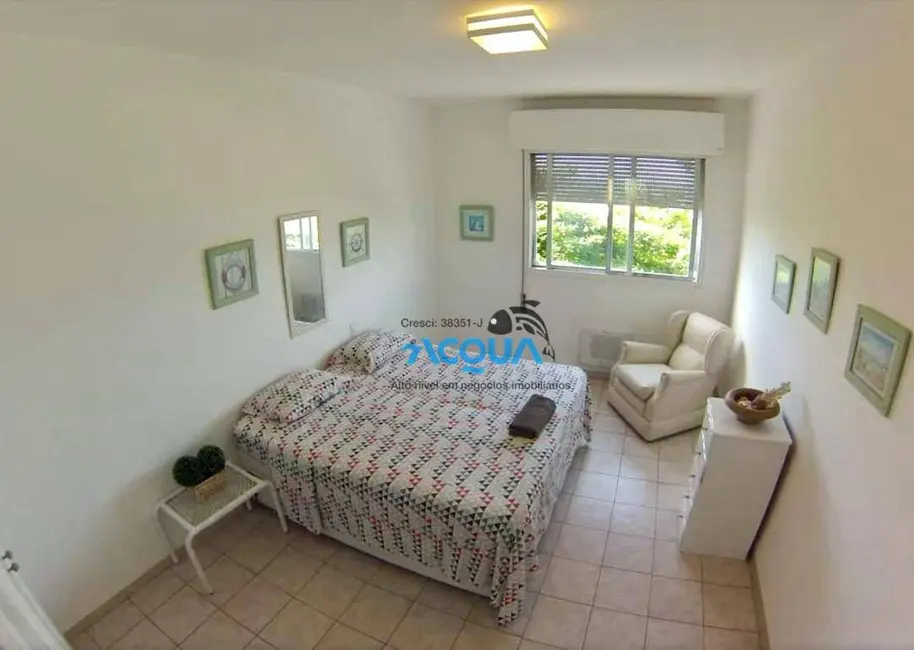 Foto 6 de Apartamento com 5 quartos à venda, 230m2 em Guaruja - SP