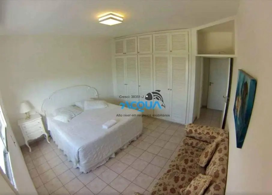 Foto 7 de Apartamento com 5 quartos à venda, 230m2 em Guaruja - SP