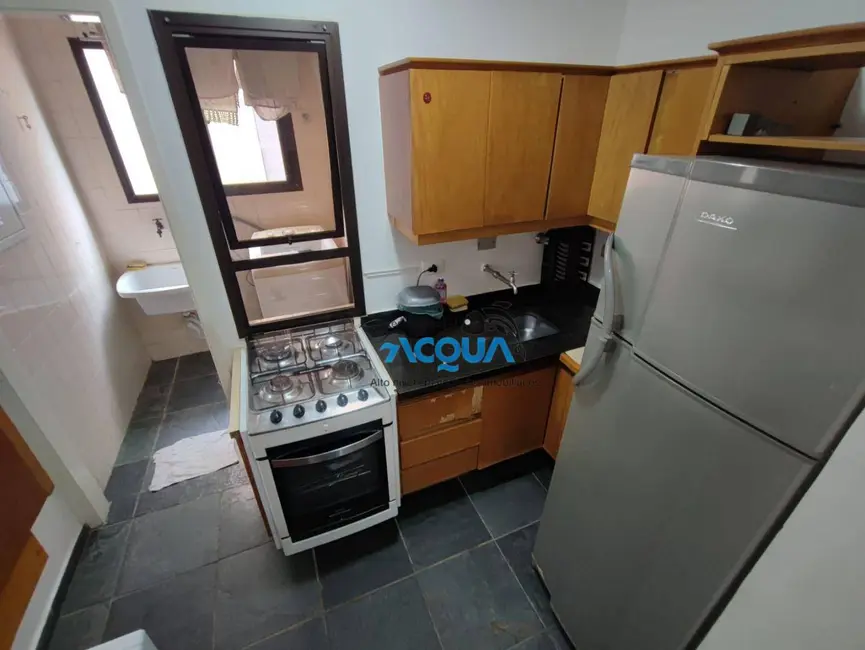 Foto 3 de Apartamento com 3 quartos à venda, 98m2 em Enseada, Guaruja - SP