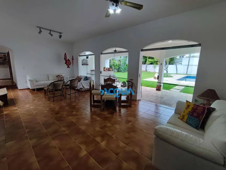 Casa de Condomínio com 4 quartos à venda, 1000m2 em Jardim Acapulco, Guaruja - SP - imagem 9 Foto 9 de Casa de Condomínio com 4 quartos à venda, 1000m2 em Jardim Acapulco, Guaruja - SP