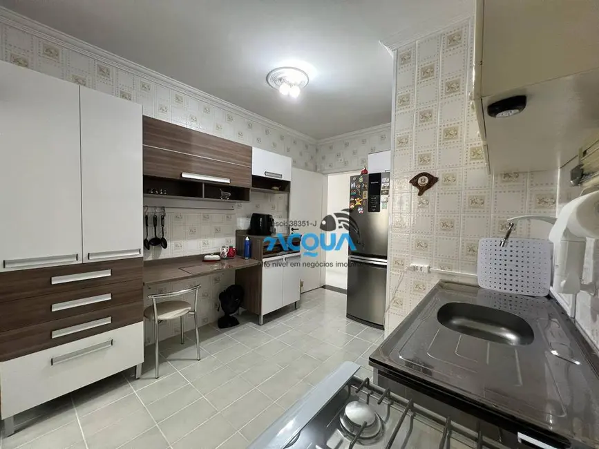 Apartamento com 3 quartos à venda, 81m2 em Jardim Três Marias, Guaruja - SP - imagem 7 Foto 7 de Apartamento com 3 quartos à venda, 81m2 em Jardim Três Marias, Guaruja - SP