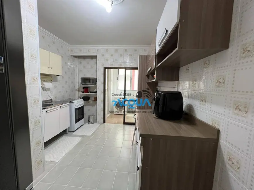 Apartamento com 3 quartos à venda, 81m2 em Jardim Três Marias, Guaruja - SP - imagem 6 Foto 6 de Apartamento com 3 quartos à venda, 81m2 em Jardim Três Marias, Guaruja - SP