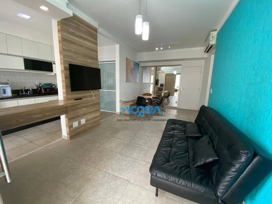 Foto 2 de Apartamento com 2 quartos à venda em Vila Alzira, Guaruja - SP