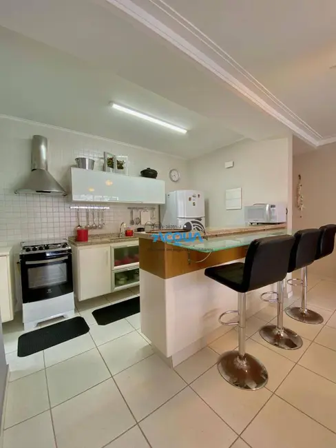 Apartamento com 2 quartos à venda, 78m2 em Vila Alzira, Guaruja - SP - imagem 9 Foto 9 de Apartamento com 2 quartos à venda, 78m2 em Vila Alzira, Guaruja - SP