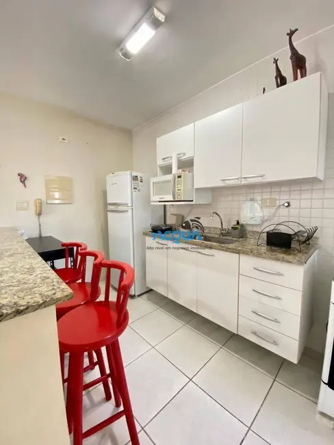 Foto 4 de Apartamento com 2 quartos à venda, 78m2 em Vila Alzira, Guaruja - SP