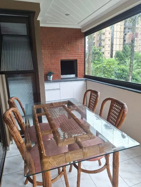 Foto 5 de Apartamento com 2 quartos à venda, 80m2 em Guaruja - SP