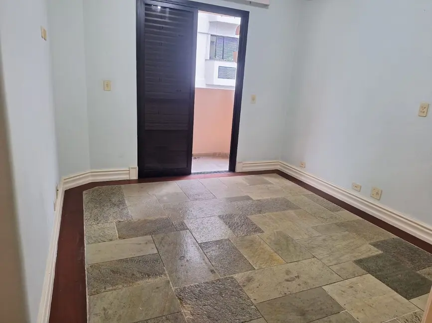 Apartamento com 3 quartos à venda, 160m2 em Guaruja - SP - imagem 9 Foto 9 de Apartamento com 3 quartos à venda, 160m2 em Guaruja - SP