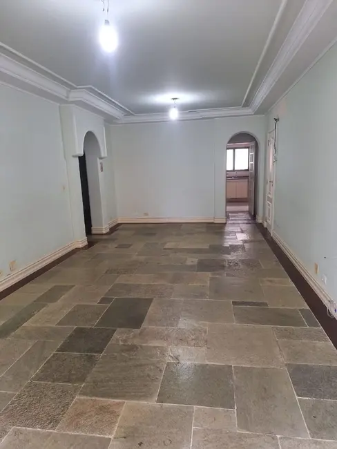 Apartamento com 3 quartos à venda, 160m2 em Guaruja - SP - imagem 3 Foto 3 de Apartamento com 3 quartos à venda, 160m2 em Guaruja - SP