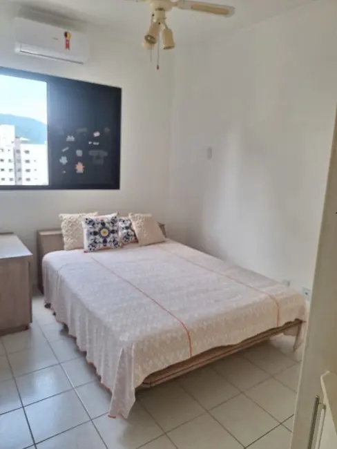 Cobertura com 3 quartos à venda, 260m2 em Guaruja - SP - imagem 8 Foto 8 de Cobertura com 3 quartos à venda, 260m2 em Guaruja - SP