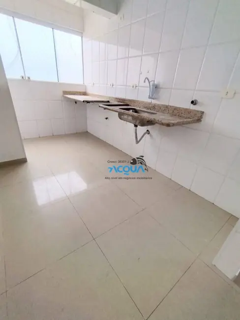 Foto 4 de Apartamento com 3 quartos à venda, 96m2 em Guaruja - SP