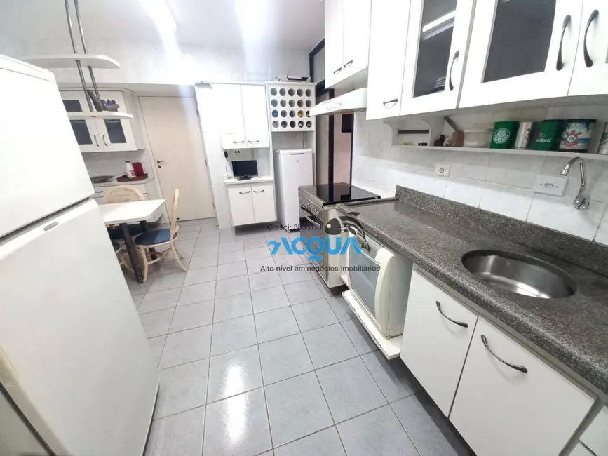 Foto 2 de Apartamento com 3 quartos à venda, 120m2 em Jardim Três Marias, Guaruja - SP