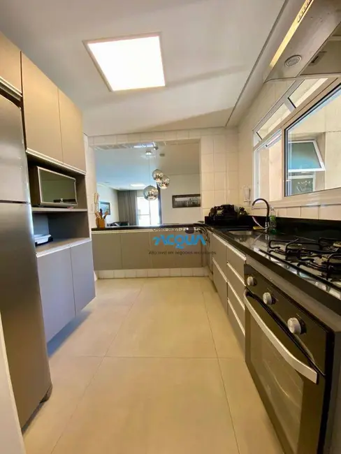 Foto 7 de Apartamento com 3 quartos à venda, 120m2 em Vila Luis Antônio, Guaruja - SP