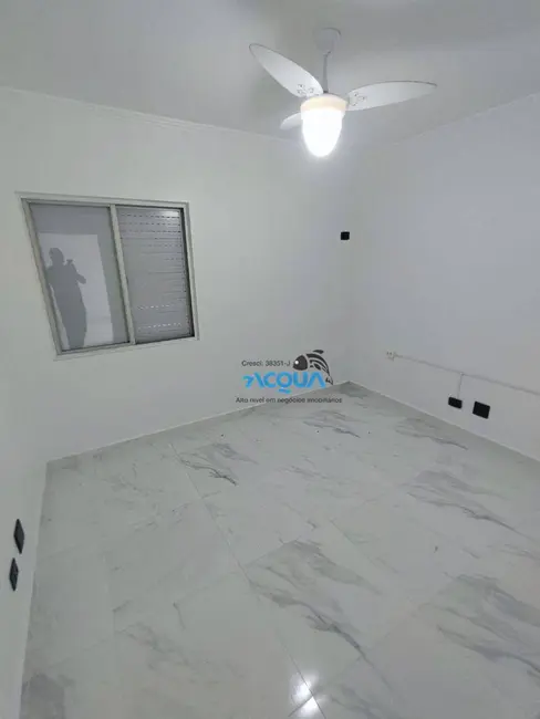 Apartamento com 2 quartos para alugar, 72m2 em Jardim Três Marias, Guaruja - SP - imagem 5 Foto 5 de Apartamento com 2 quartos para alugar, 72m2 em Jardim Três Marias, Guaruja - SP