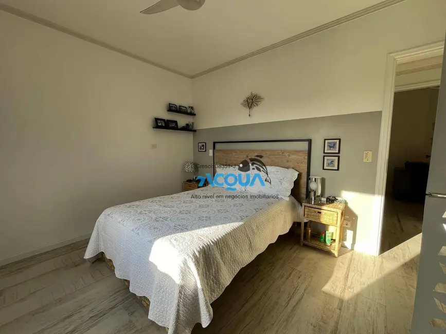 Foto 8 de Apartamento com 2 quartos à venda, 65m2 em Guaruja - SP
