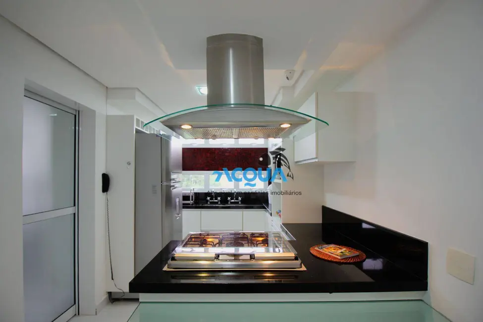 Foto 9 de Apartamento com 4 quartos à venda, 255m2 em Guaruja - SP