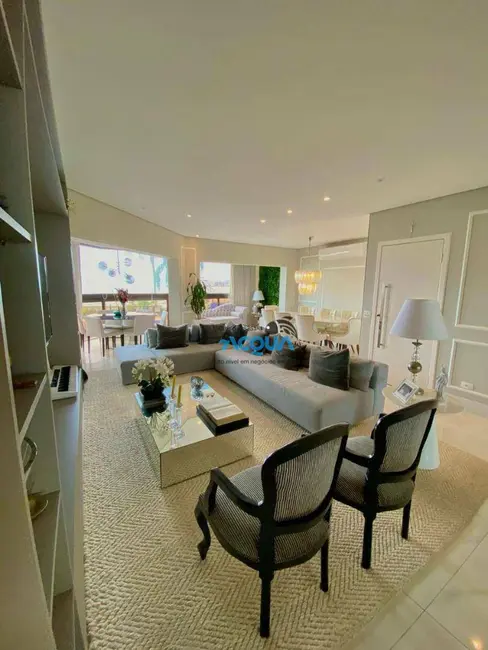 Foto 4 de Apartamento com 3 quartos à venda, 130m2 em Jardim Astúrias, Guaruja - SP