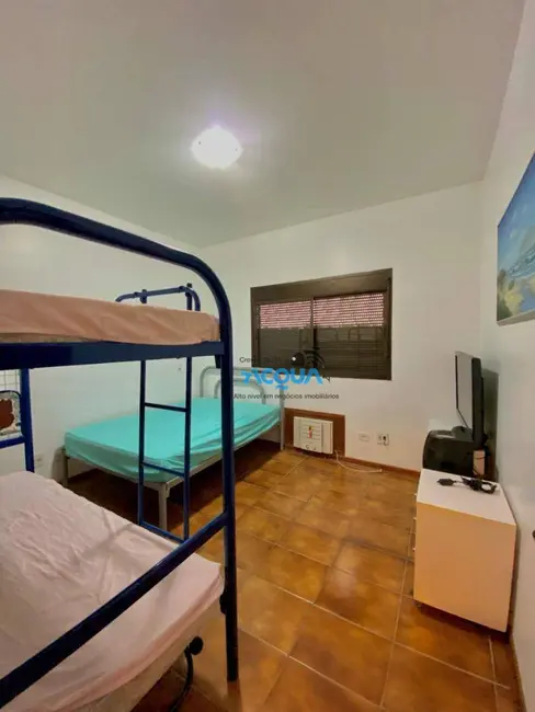 Foto 9 de Apartamento com 3 quartos à venda, 130m2 em Jardim Astúrias, Guaruja - SP