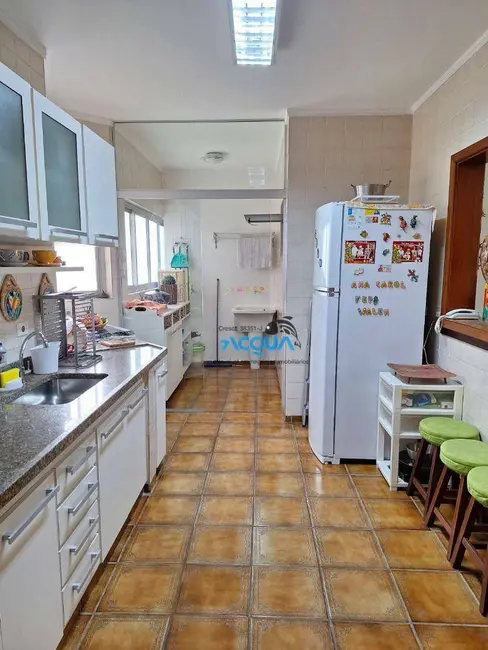 Foto 4 de Apartamento com 3 quartos à venda, 128m2 em Guaruja - SP